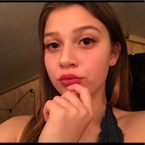 Meet your Posher, Brianna